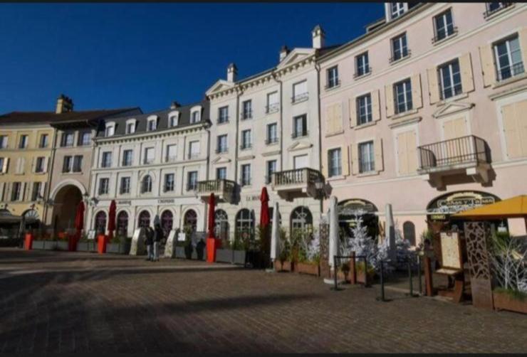 Appartement 5Min Gare Rer Disneyland Paris Val D'Europe La Vallee Village Parking Inclus Montévrain Kültér fotó